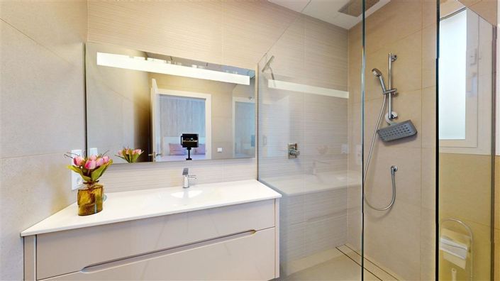 Image No.27-4 Bed Villa for sale