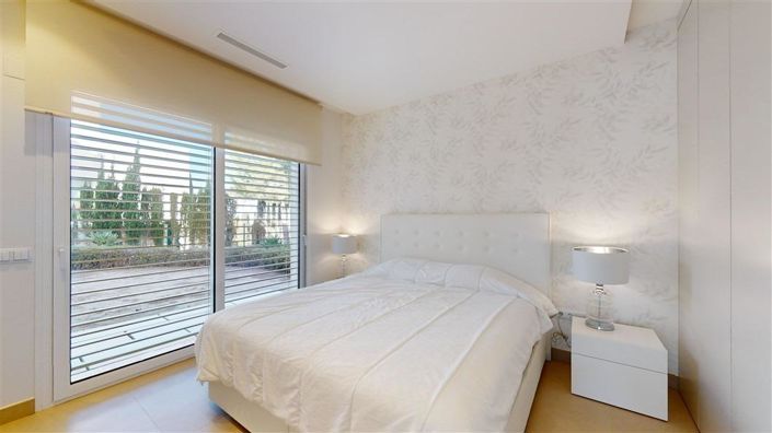 Image No.28-4 Bed Villa for sale