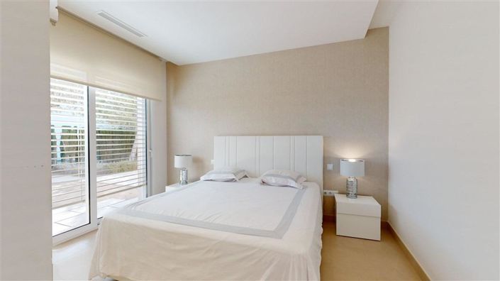 Image No.30-4 Bed Villa for sale