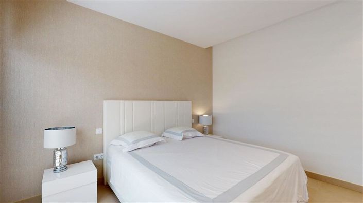 Image No.32-4 Bed Villa for sale