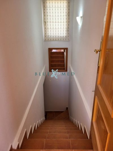 Image No.18-43 Bed Country House for sale