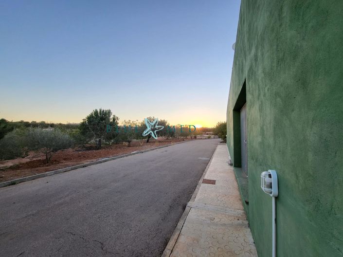 Image No.19-43 Bed Country House for sale