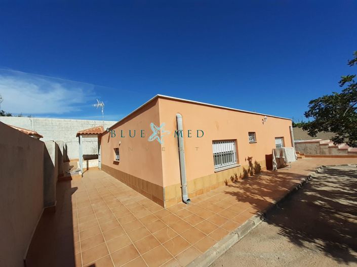 Image No.2-43 Bed Country House for sale