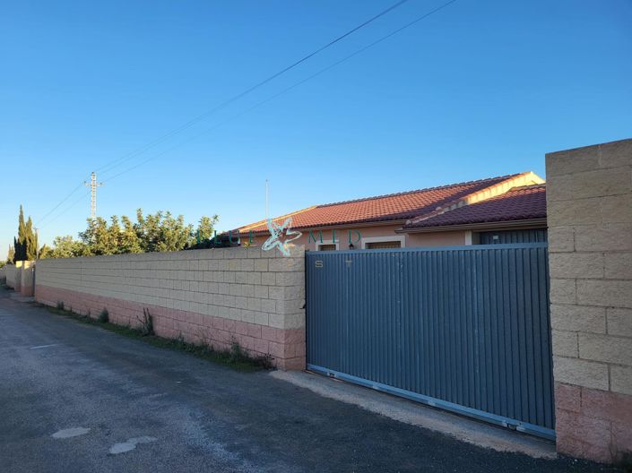 Image No.25-43 Bed Country House for sale