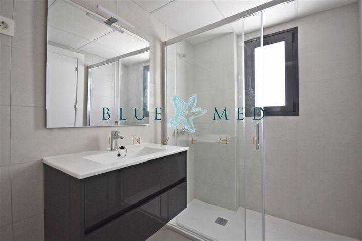 Image No.31-3 Bed Villa for sale