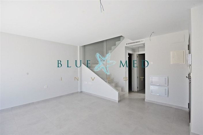 Image No.4-3 Bed Villa for sale