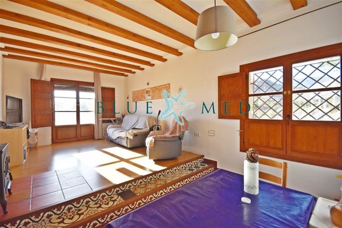 Image No.8-3 Bed Country House for sale