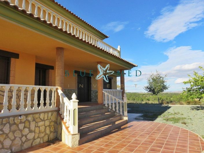 Image No.20-5 Bed Villa for sale