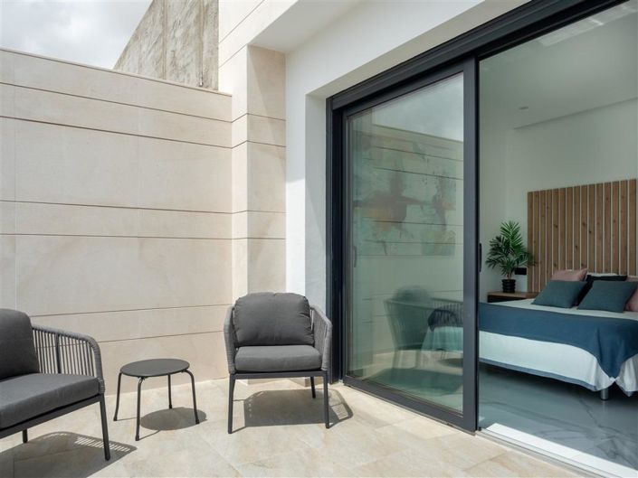 Image No.36-3 Bed Villa for sale