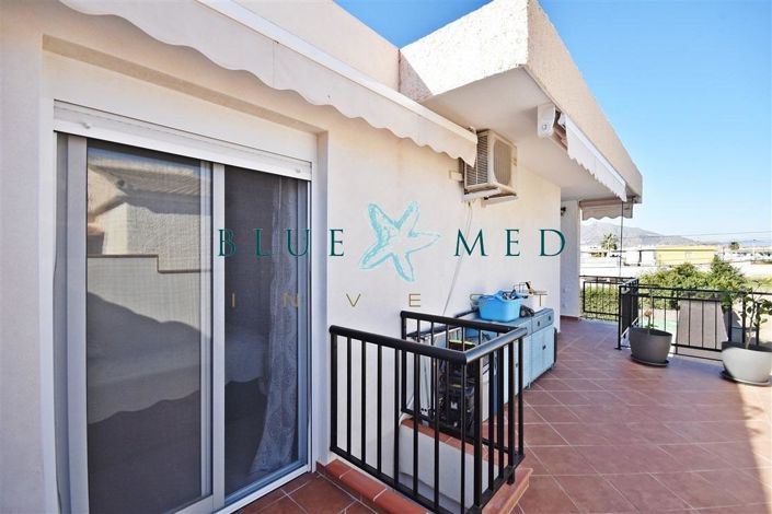 Image No.21-3 Bed Flat for sale