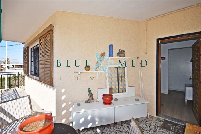 Image No.22-3 Bed Flat for sale