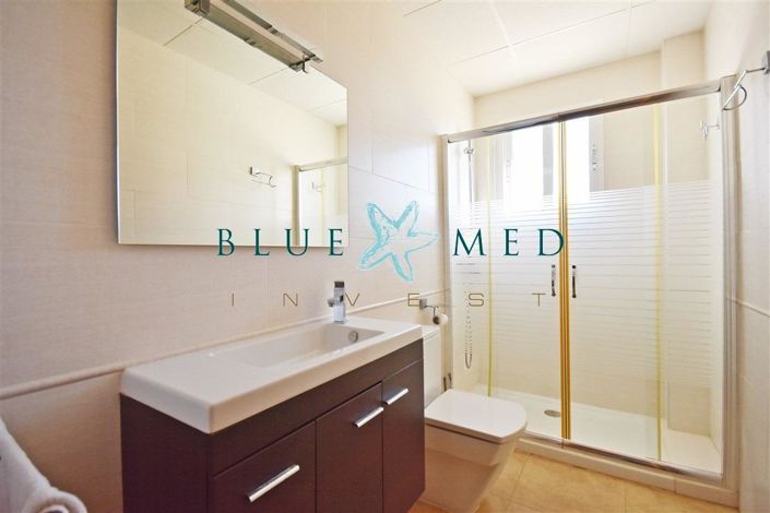 Image No.10-3 Bed Villa for sale