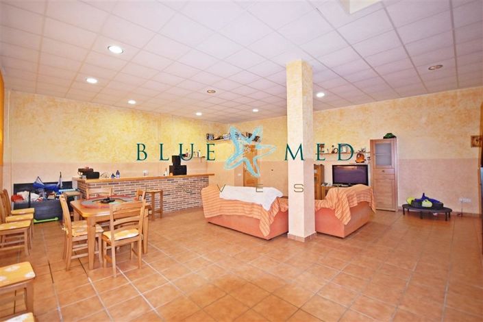 Image No.28-3 Bed Villa for sale