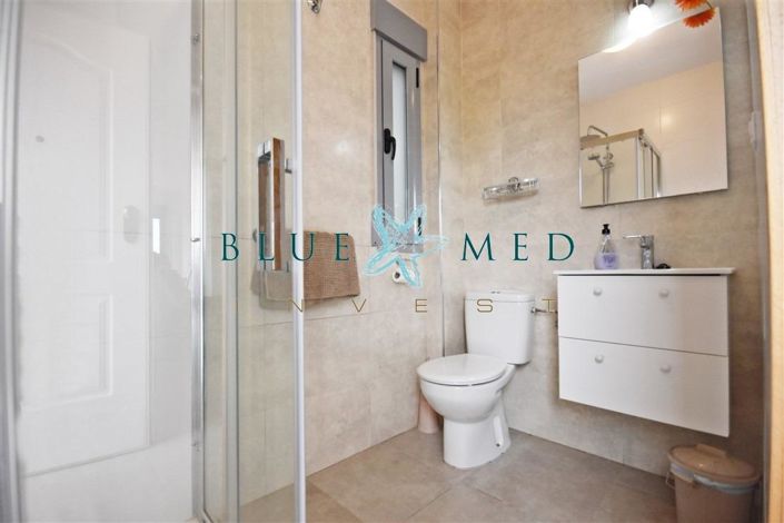 Image No.12-3 Bed Villa for sale