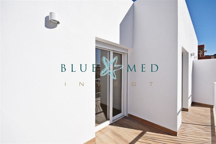 Image No.19-3 Bed Villa for sale