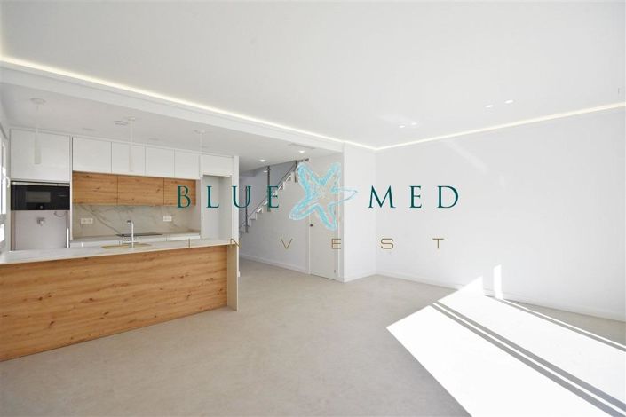 Image No.7-3 Bed Villa for sale