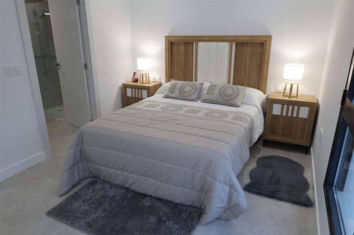 Image No.47-3 Bed Villa for sale