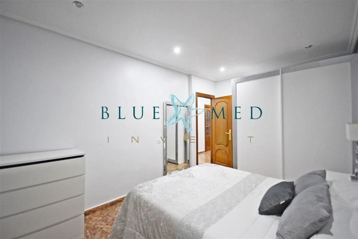 Image No.14-3 Bed House for sale