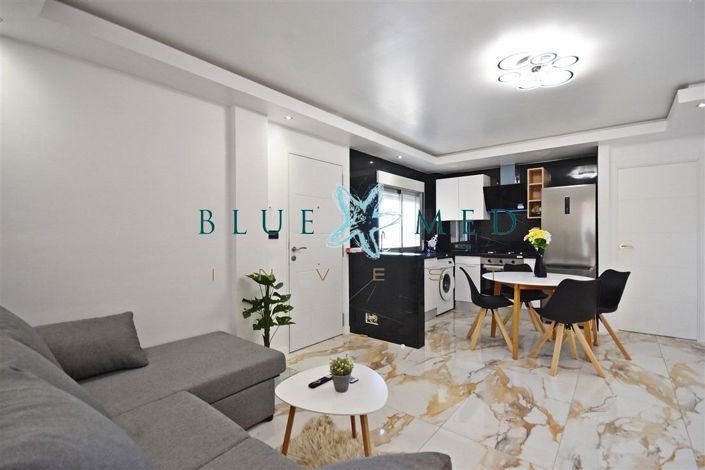 Image No.2-4 Bed Flat for sale