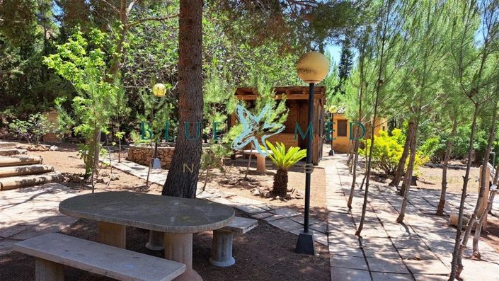 Image No.10-5 Bed Country House for sale