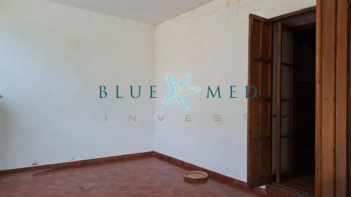 Image No.24-5 Bed Country House for sale