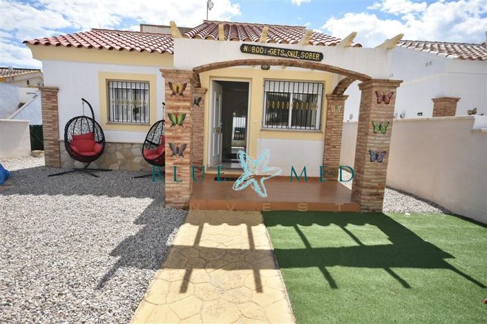 Image No.38-2 Bed Villa for sale