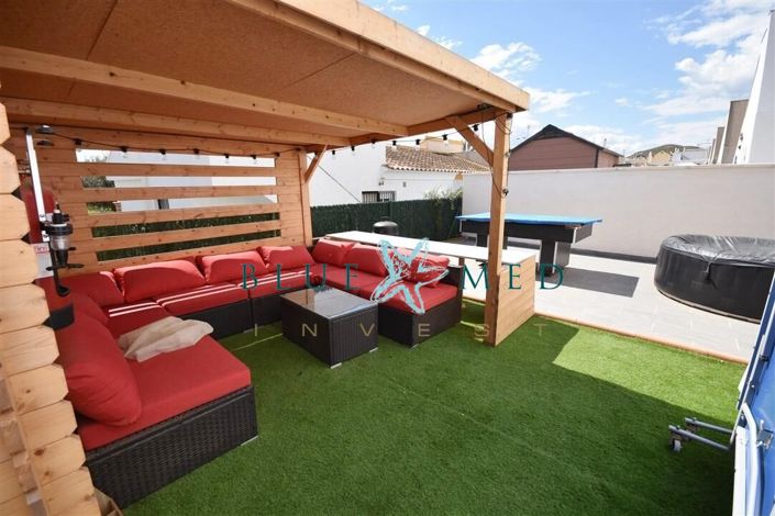 Image No.40-2 Bed Villa for sale