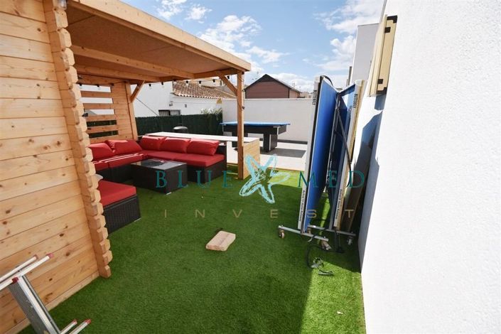 Image No.41-2 Bed Villa for sale