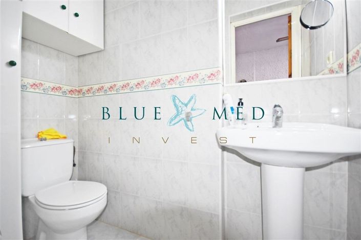 Image No.14-3 Bed Property for sale