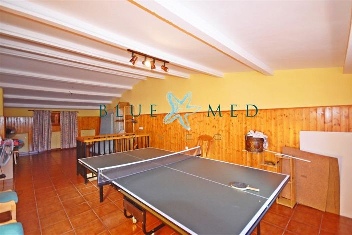 Image No.25-3 Bed Property for sale