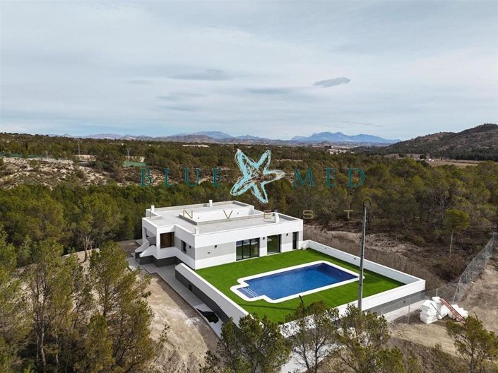 Image No.1-3 Bed Country House for sale