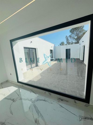 Image No.14-3 Bed Country House for sale