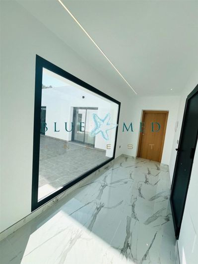 Image No.17-3 Bed Country House for sale