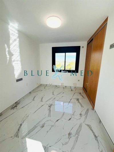 Image No.24-3 Bed Country House for sale