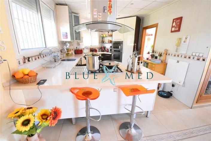 Image No.21-3 Bed Villa for sale