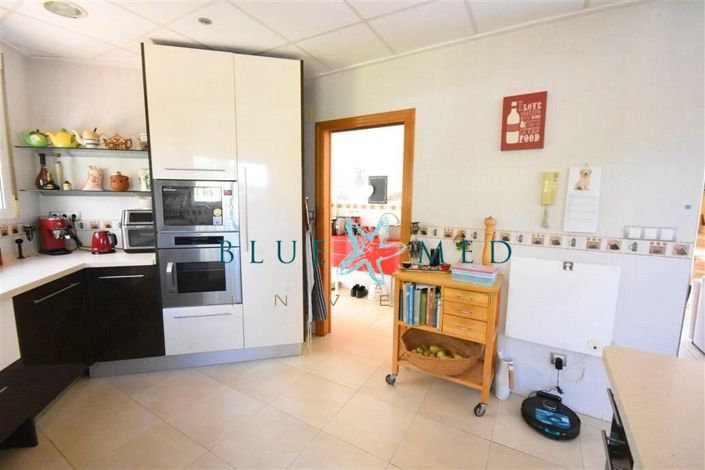 Image No.26-3 Bed Villa for sale