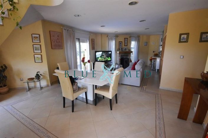 Image No.28-3 Bed Villa for sale