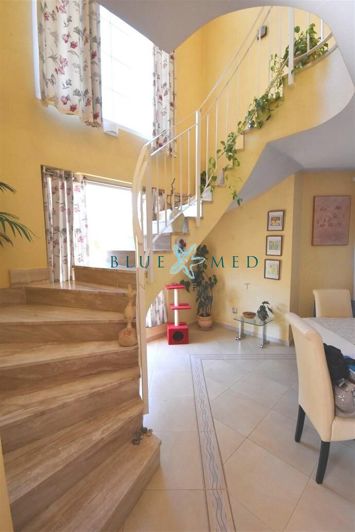 Image No.29-3 Bed Villa for sale