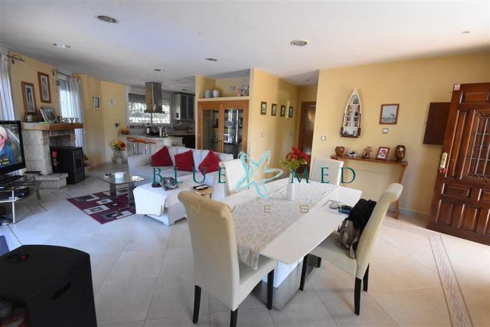 Image No.30-3 Bed Villa for sale