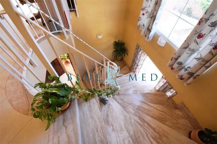 Image No.4-3 Bed Villa for sale