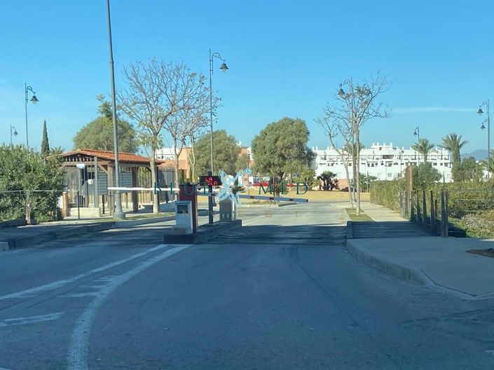 Image No.24-2 Bed Apartment for sale