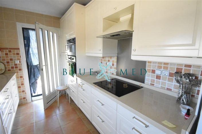 Image No.29-3 Bed Villa for sale