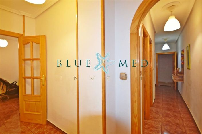 Image No.19-3 Bed Flat for sale