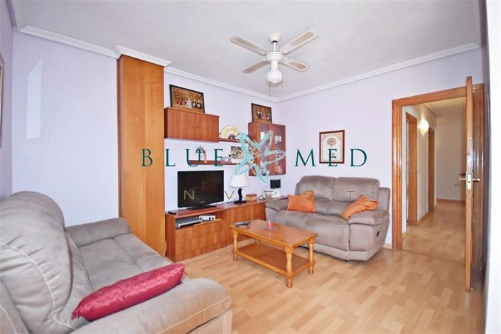 Image No.1-3 Bed Flat for sale