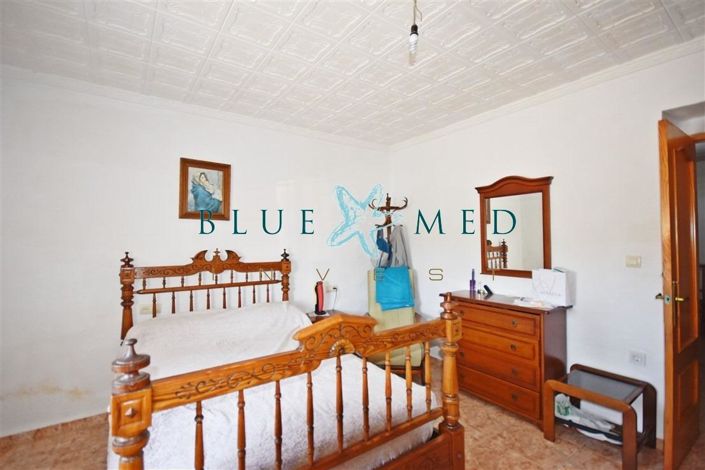 Image No.11-5 Bed Country House for sale