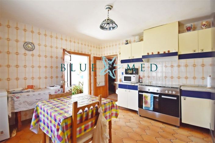 Image No.15-5 Bed Country House for sale