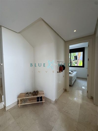 Image No.10-3 Bed Villa for sale