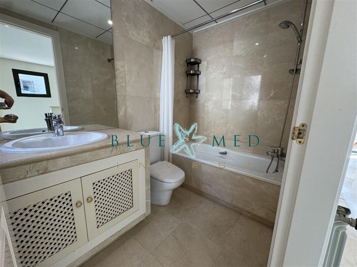 Image No.27-3 Bed Villa for sale