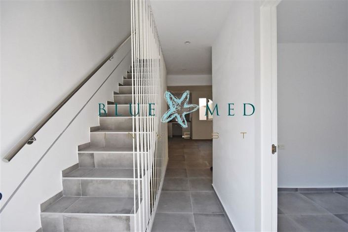 Image No.13-4 Bed Duplex for sale