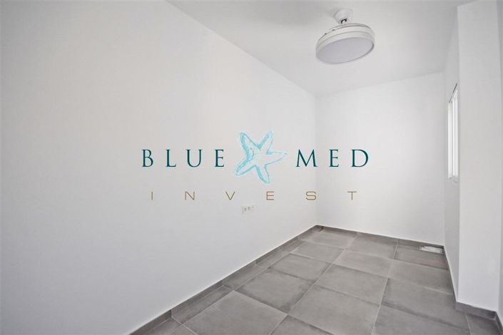 Image No.19-4 Bed Duplex for sale